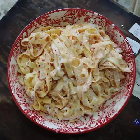Kutuban Ozel Frühstückspension